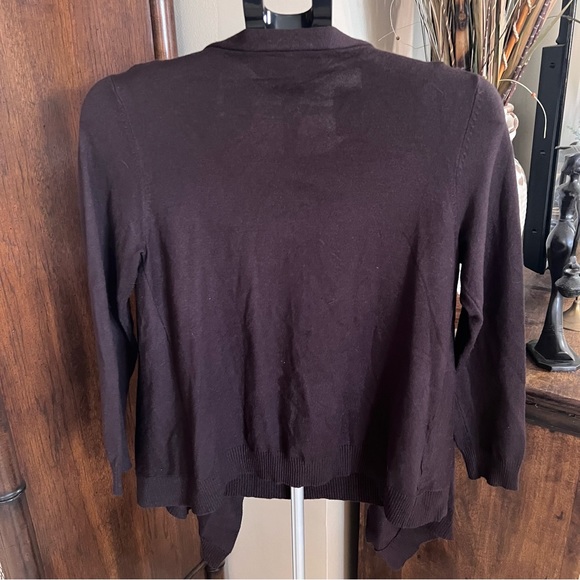 Jones Wear Lightweight Sweater Top - Picture 3 of 5